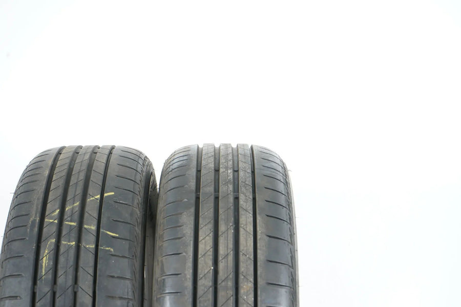 2 x Sommerreifen Bridgestone 205 60 17 Zoll DOT23 ca.5-6mm Bmw*