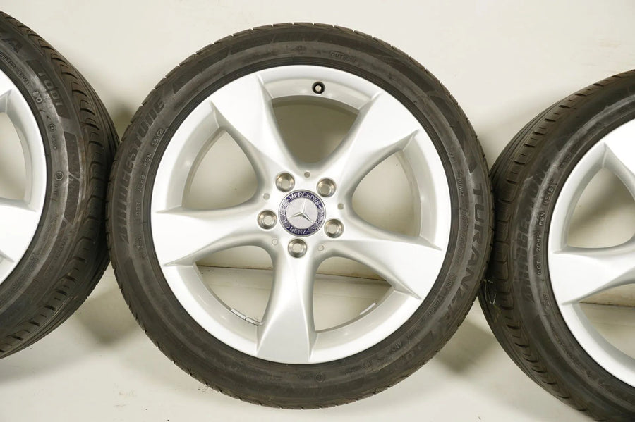 Mercedes Classe A B CLA W246 W117 ruote estive 225 45 17 pollici