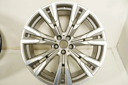1 x Original BMW X7 G07 Alloy Wheel 22 Inch 756 6885462 10.5J