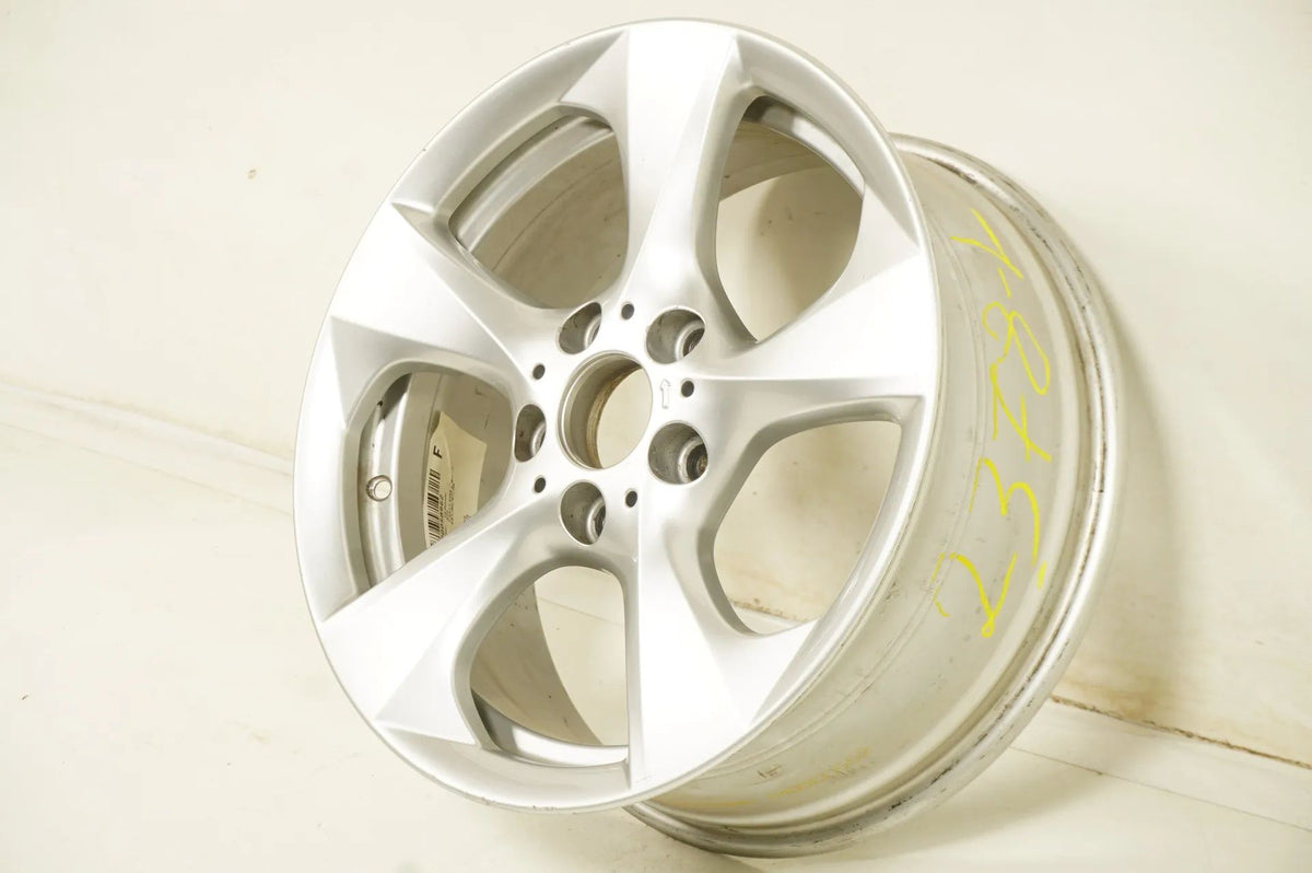 BMW 1 Series E81 E82 E87 E88 Alloy Wheel 17 Inch 370 6797517 Detail view 4
