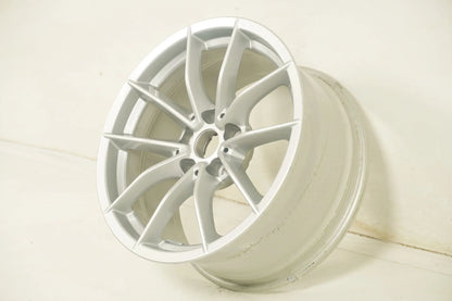 1 x originální hliníkový disk BMW Z4 G29 17 palců 6879184 768 8,5J
