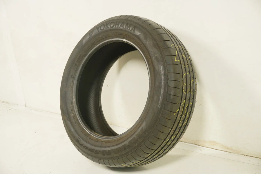 2x summer tires 235 60 18 inch MO DOT17 approx. 7mm tread depth