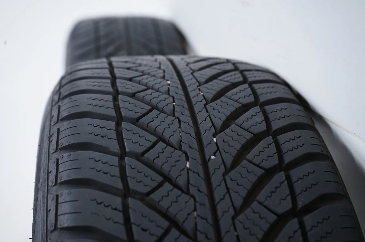 MINI MINI F55 F56 F57 Winter tires Winter wheels 195 55 16 inch Detailansicht 12