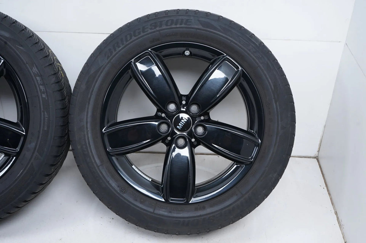 MINI Countryman F60 winter tires/wheels 225/55/17 inch 531 Detailansicht 6
