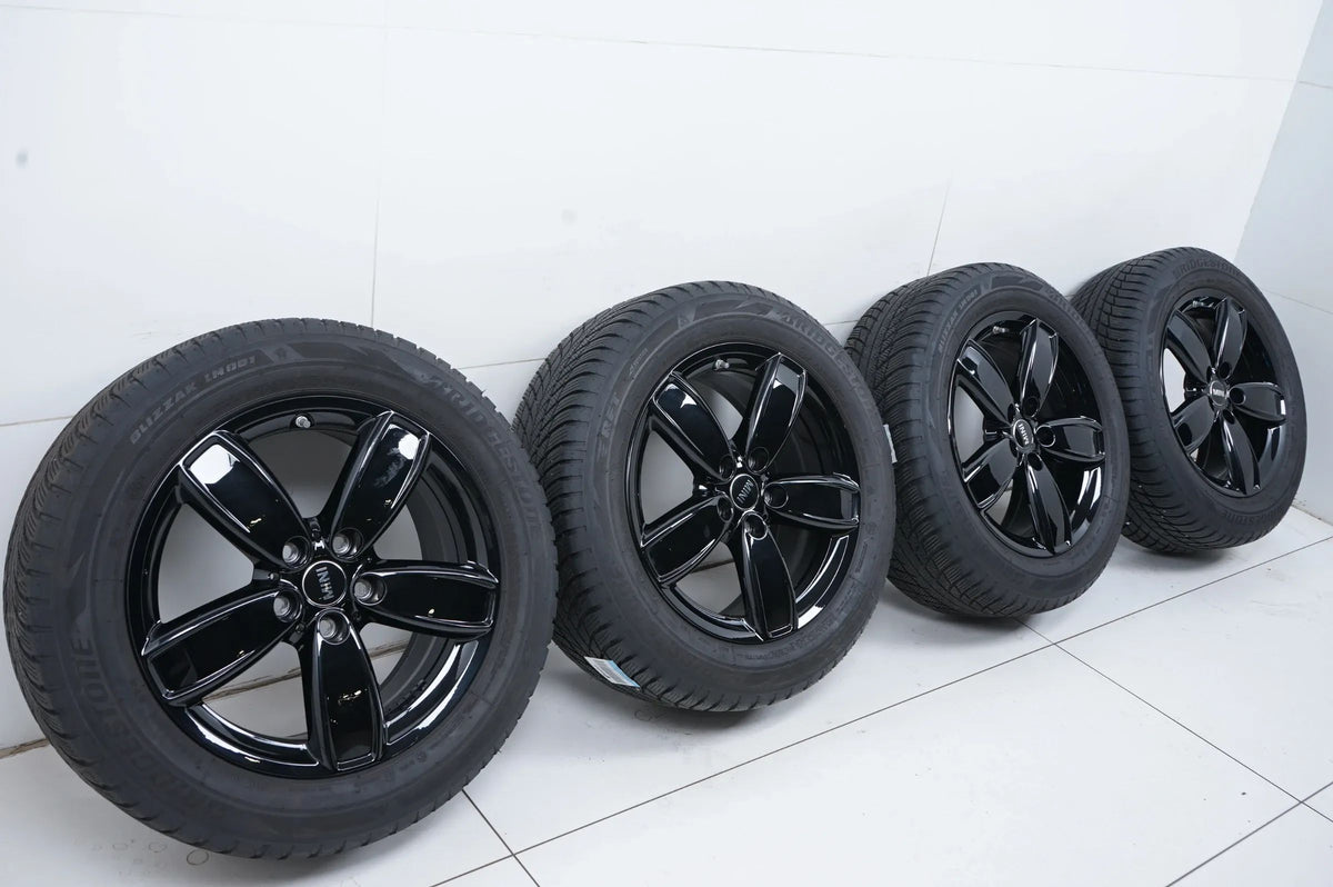 MINI Countryman F60 winter tires/wheels 225/55/17 inch 531 Detailansicht 2