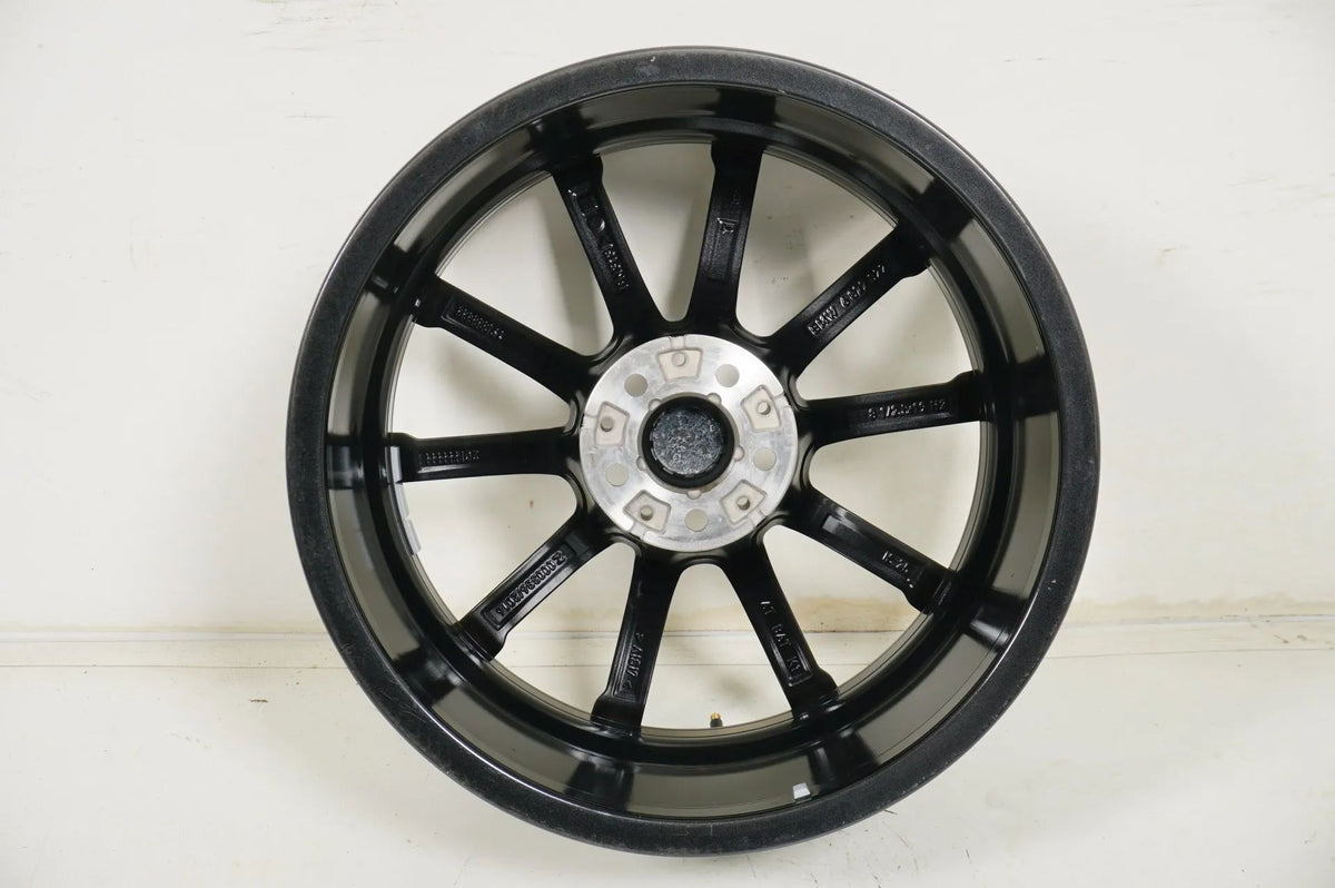 1 x Hliníkový disk BMW 6er GT 7er G11 G12 G32 19 palců 685 6877022 8,5J Detailní zobrazení 9
