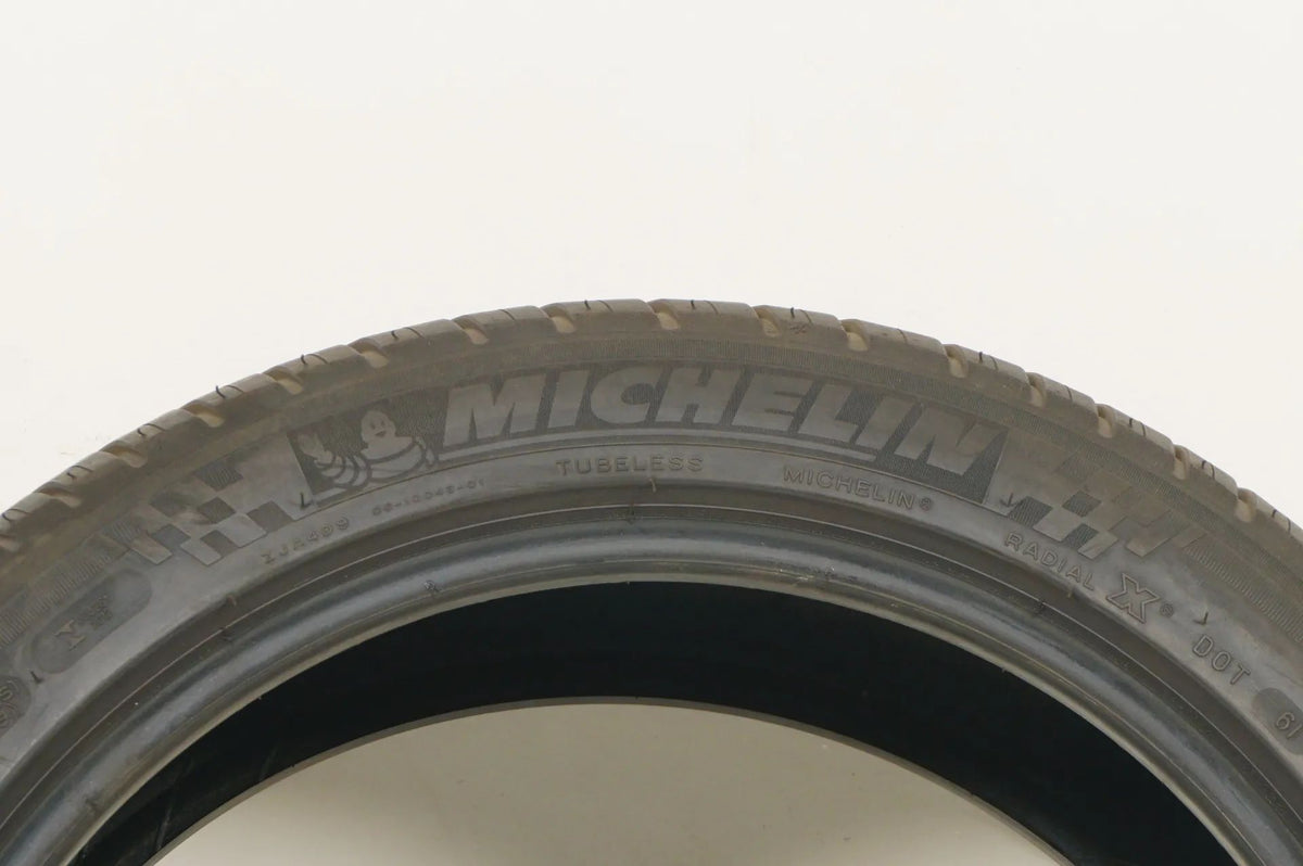 1 pneu été Michelin 255/40/18 pouces DOT16 MO env. 7,5 mm Vue détaillée 2