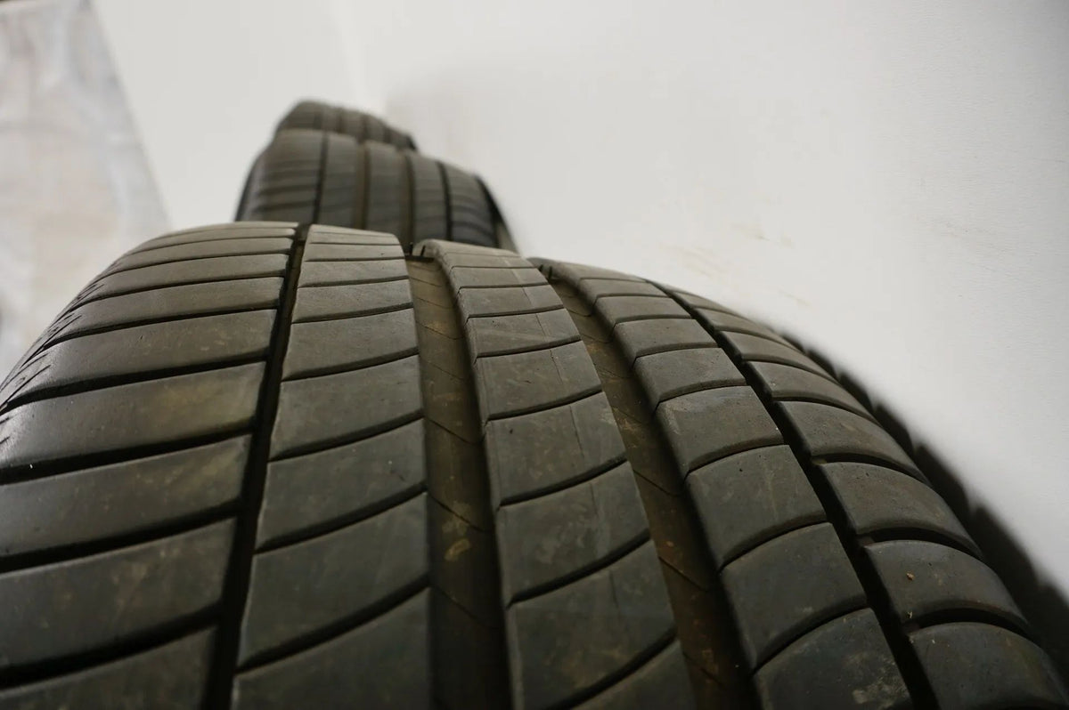 BMW 5 Series G30 G31 Summer Wheels Summer Tires 225 55 17 inch Detailansicht 9