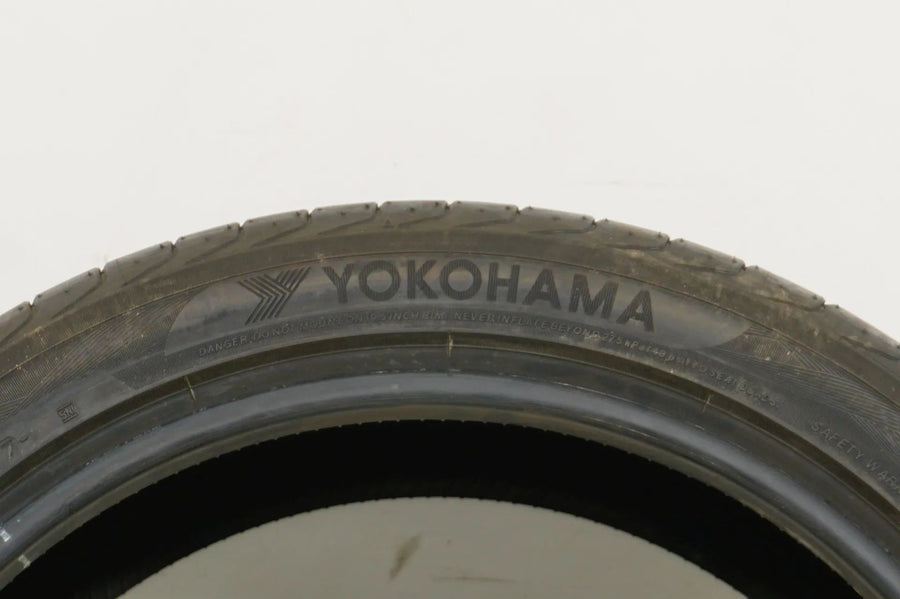 1 x New Demo Summer Tire Yokohama 275 35 19 inch DOT17 MO