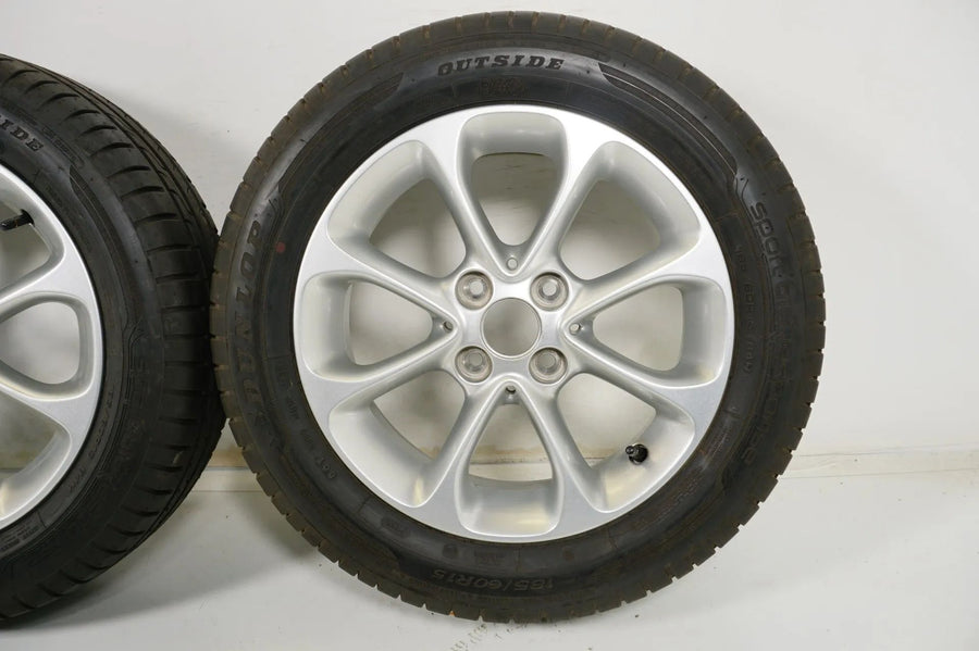 Pneus été comme neufs pour Smart W453 A453, jantes été 15 pouces