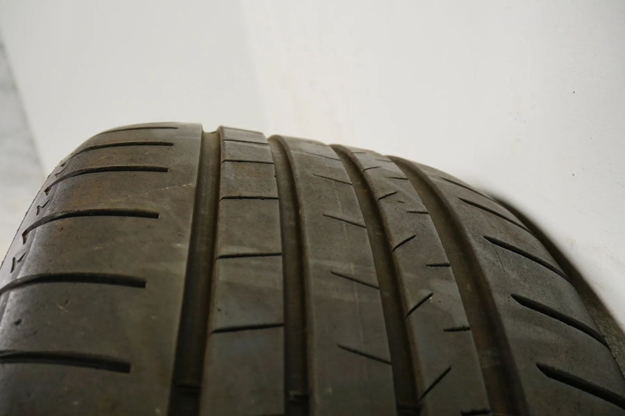 1x Sommerreifen Bridgestone 235 45 20 Zoll DOT18 MO ca.4mm