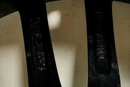 1 x originální hliníkový disk BMW řady 5 G30 G31 18 palců M662 8093916 9J