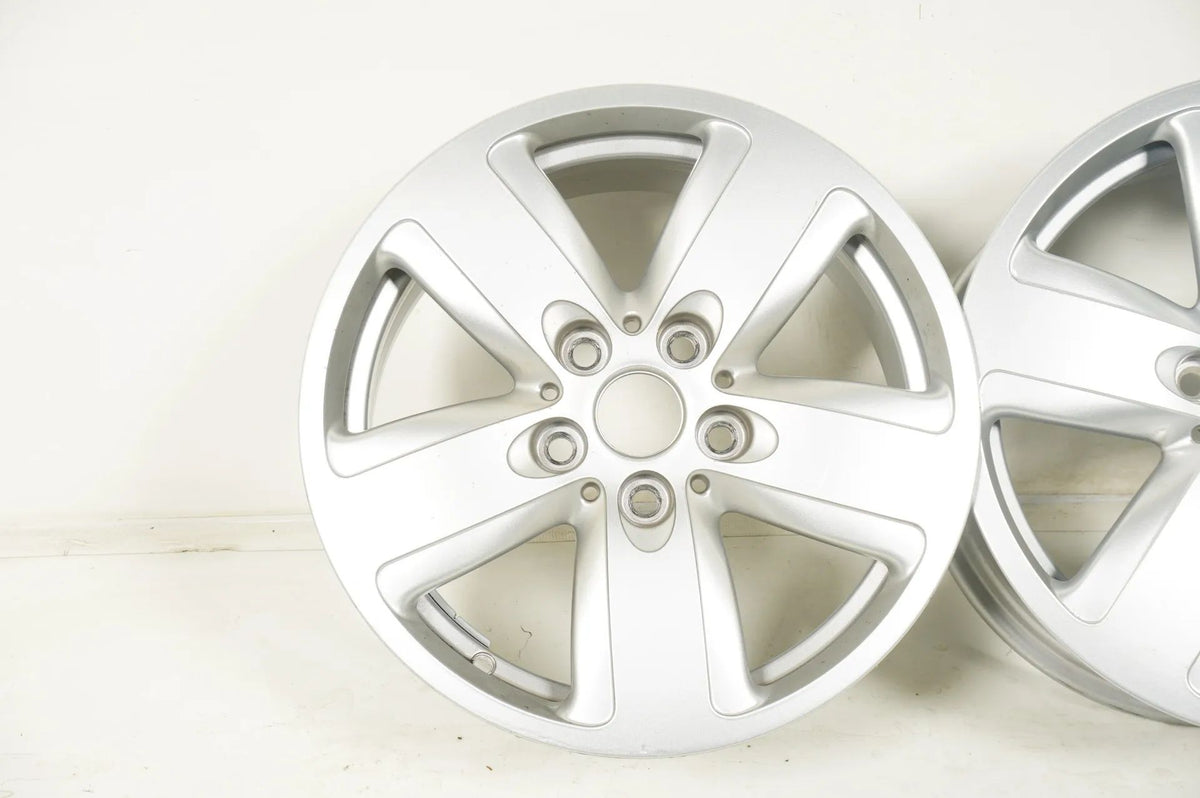 MINI Clubman F54 lichtmetalen velgen 16 inch 517 6856043 7J Detailweergave 3