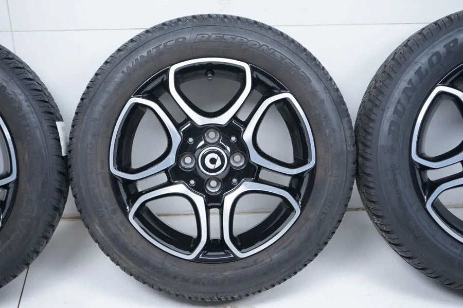 Smart W453 A453 Winterreifen Winterräder Alufelgen 15 Zoll