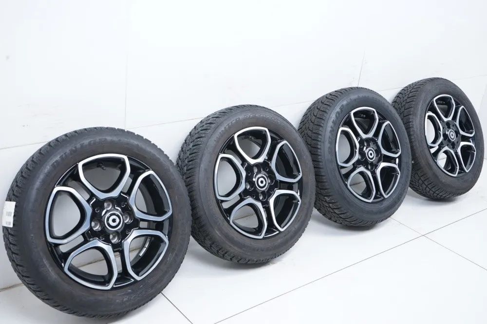 Smart W453 A453 Winterreifen Winterräder Alufelgen 15 Zoll