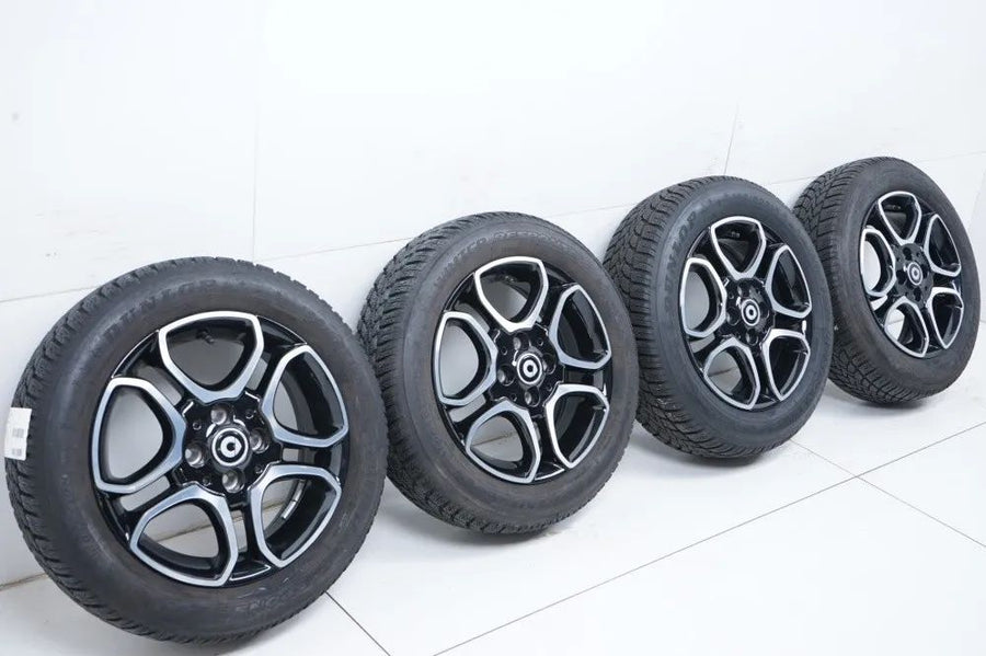 Smart W453 A453 Winterreifen Winterräder Alufelgen 15 Zoll
