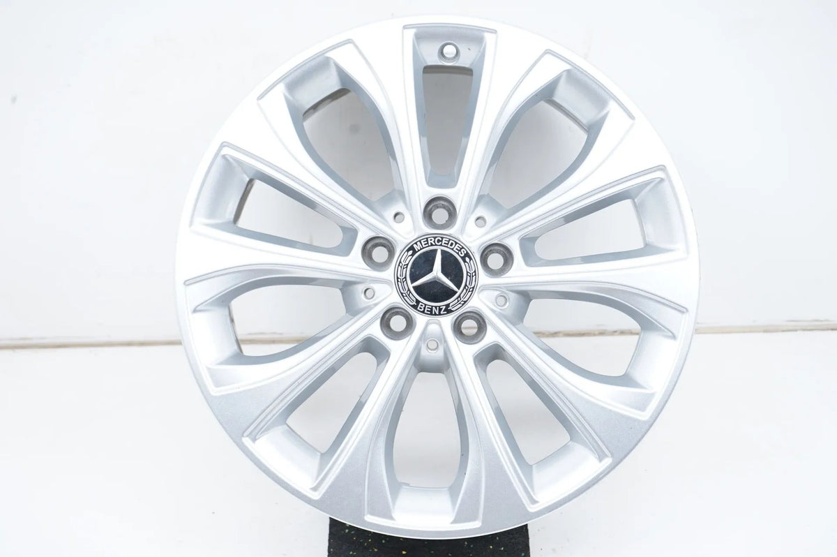 1 x Mercedes C-klasse W205 lichtmetalen velg 17 inch A2054018700 8J