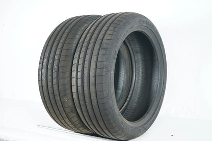 2 pneus été de démonstration Goodyear 225/45/19 pouces DOT23 BMW*