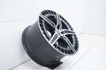 1 x Mercedes EQE W295 V295 Alufelge 20 Zoll A2954012800 10,5J ET67