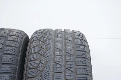 2x Winterreifen Pirelli 215 45 18 Zoll DOT18 ca.7mm MO