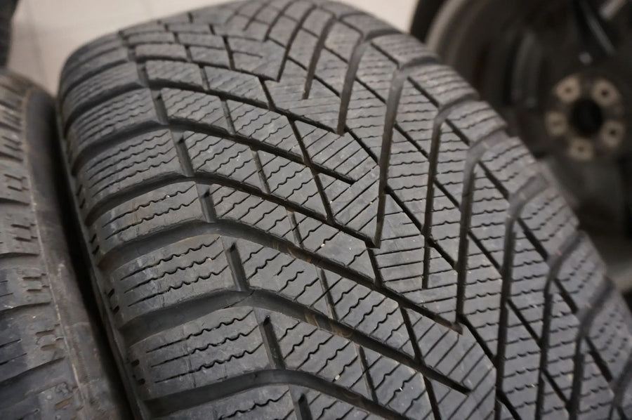 Original Audi Q5 SQ5 GU 20Zoll Alufelgen Winterreifen Winterräder 255 45 R20 6mm