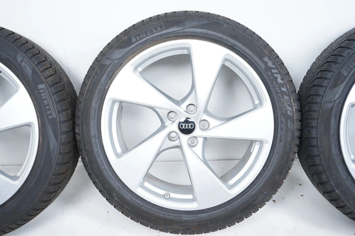 Audi Q5 GU 8MA Alufelgen Winterreifen Winterräder 255 45 20 Zoll 8MA601025G Visualizzazione dettagliata 4