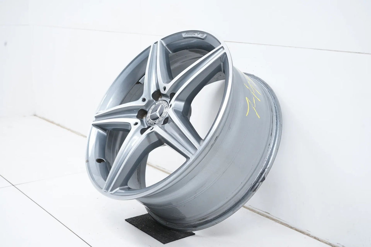 1 x Mercedes třídy E W213 AMG hliníkový ráfek 18 palců A2134011800 8J Detailní zobrazení 3