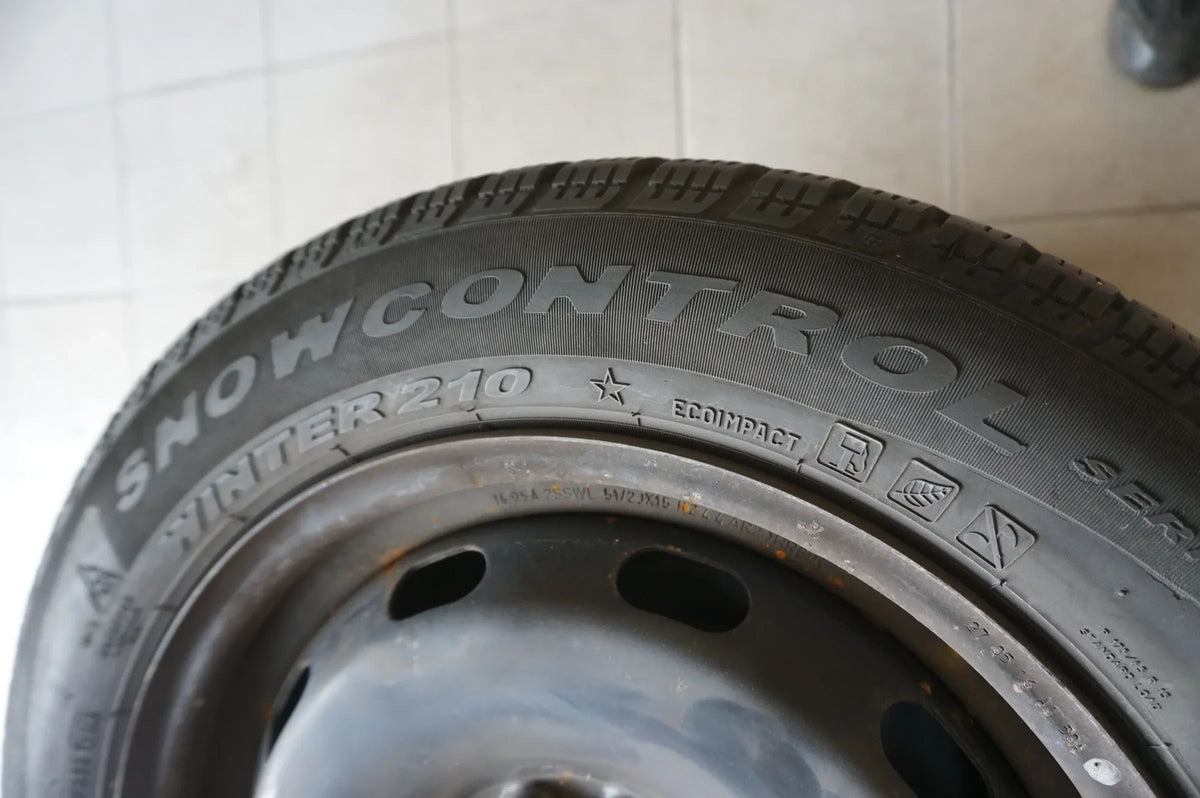 Original Mini Cooper one F55 F56 steel wheels winter tires 175 65 R15 84H 7mm Detail view 3