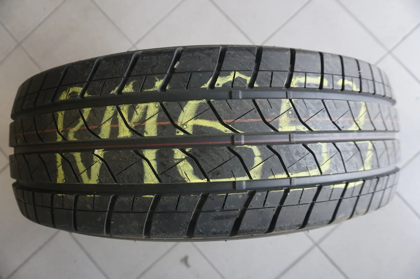 225 65 R16C 112/110R Sommerreifen Bridgestone Duravis R660 ECO MO-V 2020 7,5mm