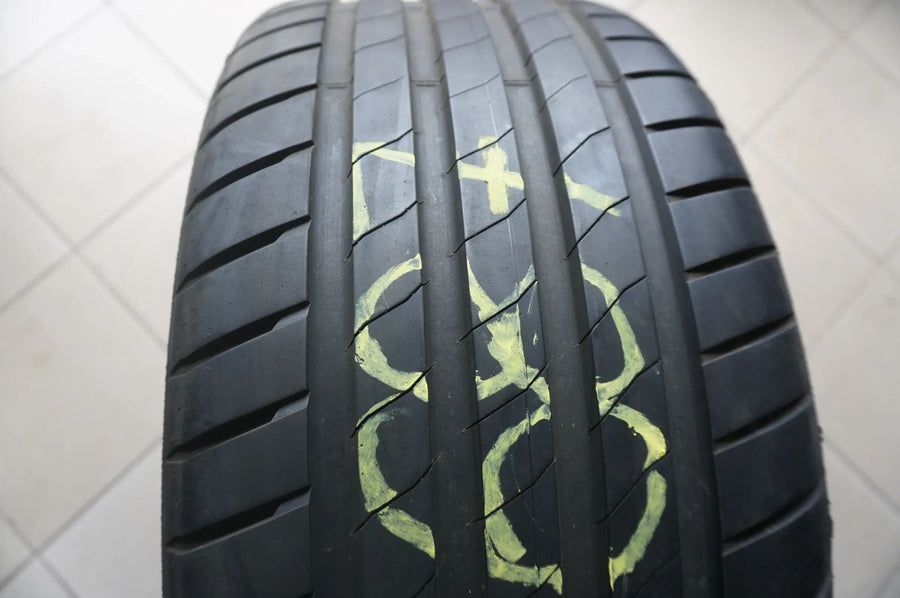 1 X 255 40 R20 101Y Sommerreifen Bridgestone Potenza Sport AO 2023 5,5mm