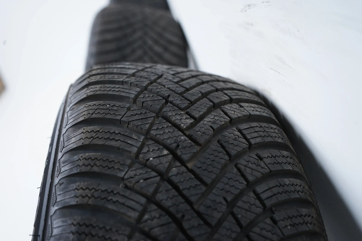 VW Volkswagen Passat 3C ruote invernali pneumatici invernali 205 55 16 pollici Visualizzazione dettagliata 8