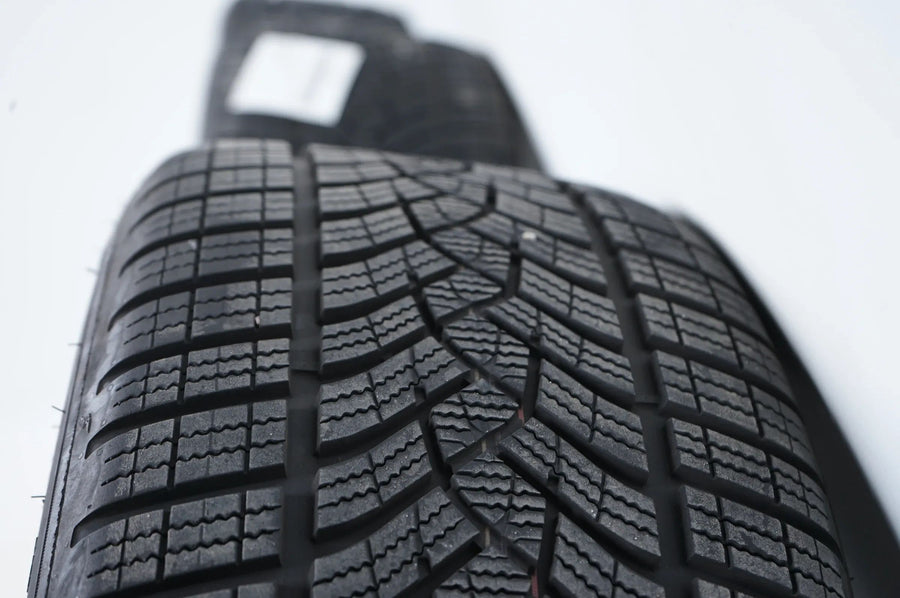BMW 4 Series i4 G26 Winter Wheels Winter Tires 245 45 18 Inch M858