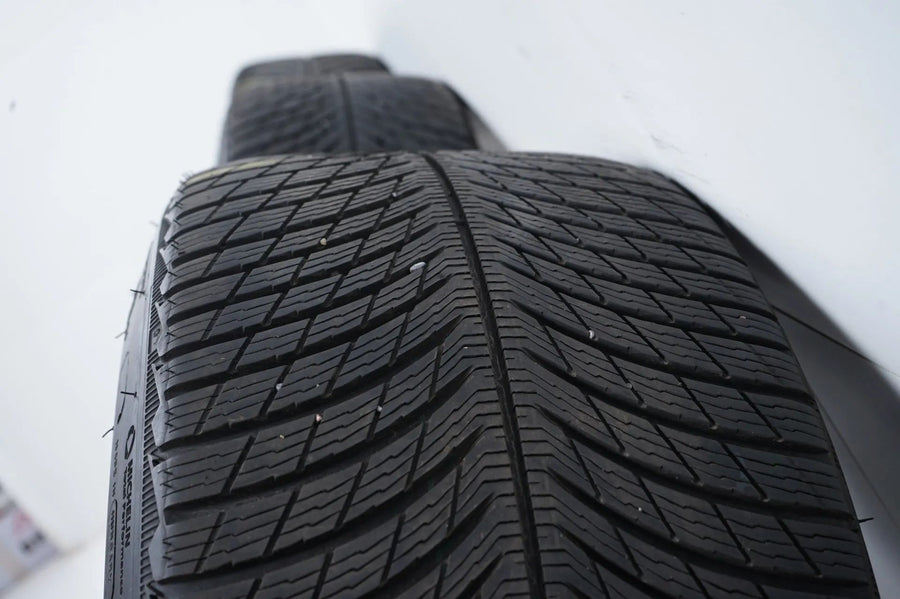 Mercedes AMG GT X290 W290 Winter Tires Winter Wheels 20 Inch 4 Door