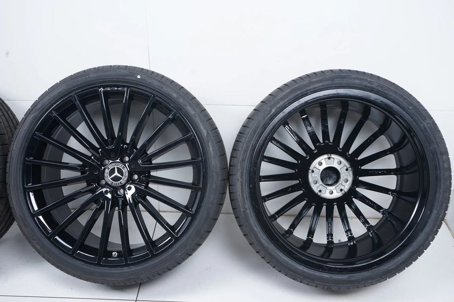 Like New Mercedes S Class W223 V223 AMG Summer Wheels 21 Inch