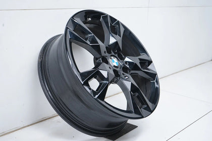 1 x BMW 1 Series F70 Alloy Wheel 18 Inch 968M 5A45271 6.5J ET42