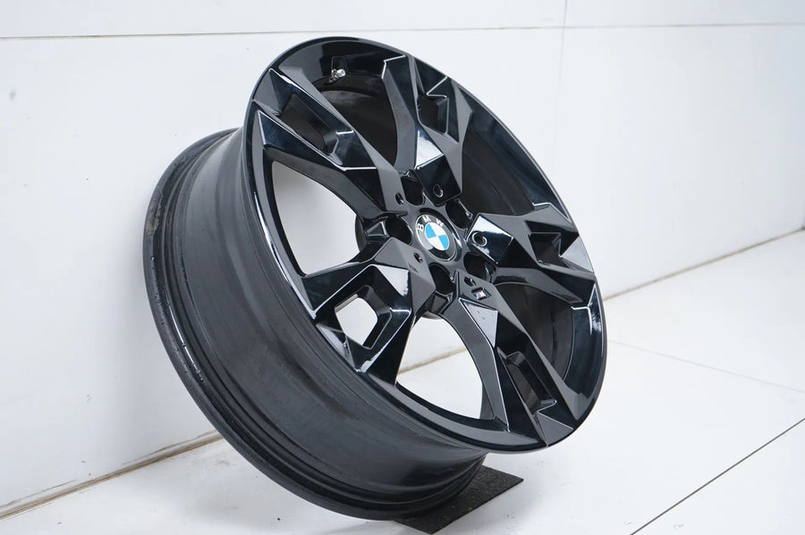 1 x alu kolo BMW řady 1 F70 18 palců 968M 5A45271 6,5J ET42