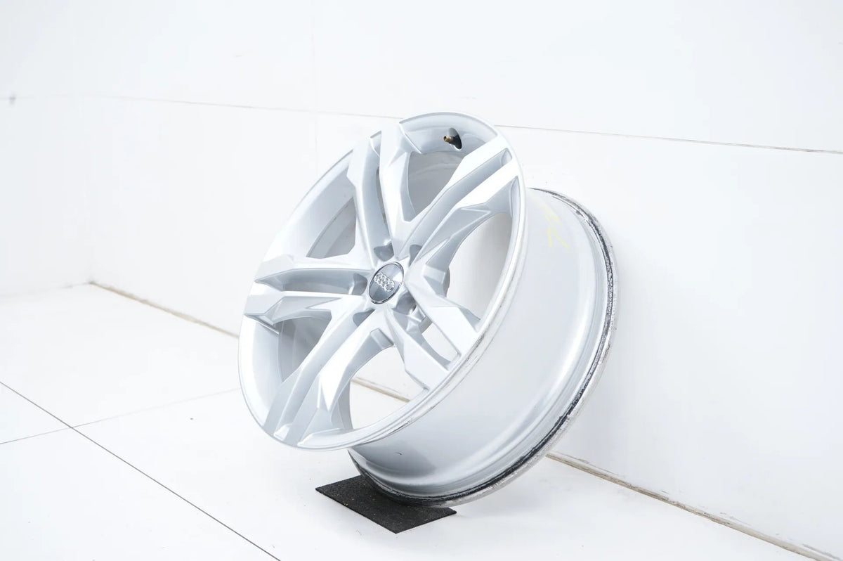 1 x Audi A4 Allroad 8W B9 lichtmetalen velg 18 inch 8W9601025B 7,5J ET29 Detailweergave 3