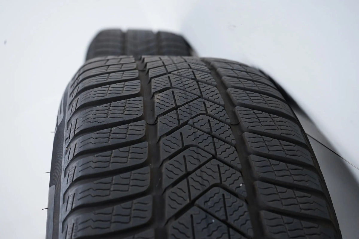 BMW 5 Series G30 G31 Winter Tires Winter Wheels 225 55 17 inch Detailansicht 11