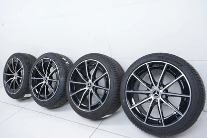 Roues et pneus hiver Mercedes CLA35 C118, dimensions 235/40/18 pouces