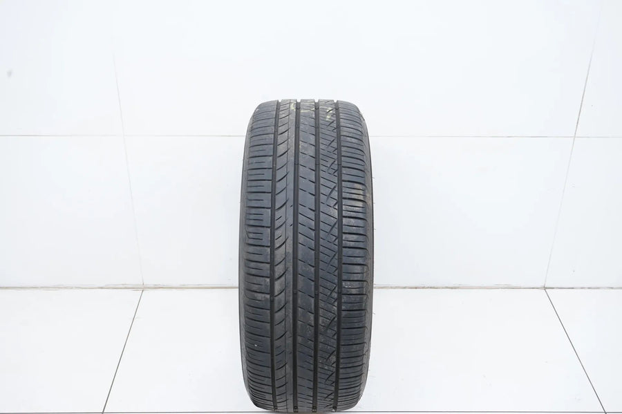 1x Hankook all-weather tire 255/45 R19 inch, approx. 7mm tread depth, DOT 21