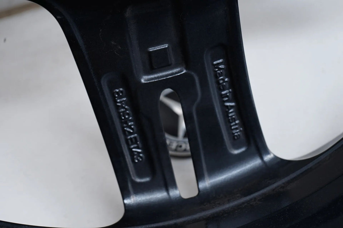 1 x Hliníkový disk Mercedes E třídy W238 19 palců A2384010300 8J ET43 Detailní zobrazení 7