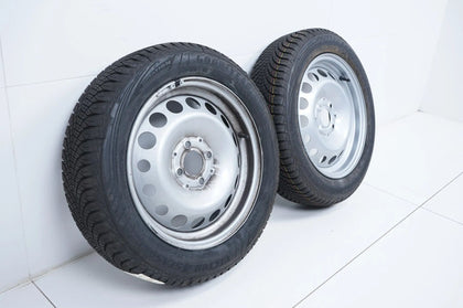 2 x Smart W453 Komplettrad Allwetterreifen 165 65 15 Zoll 7mm
