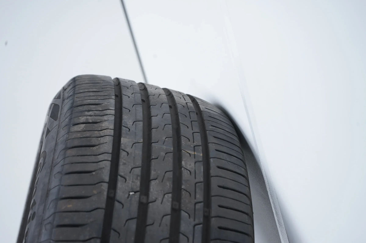 VW Volkswagen ID4 E2 Summer Wheels Summer Tires 19 Inch Detailansicht 11
