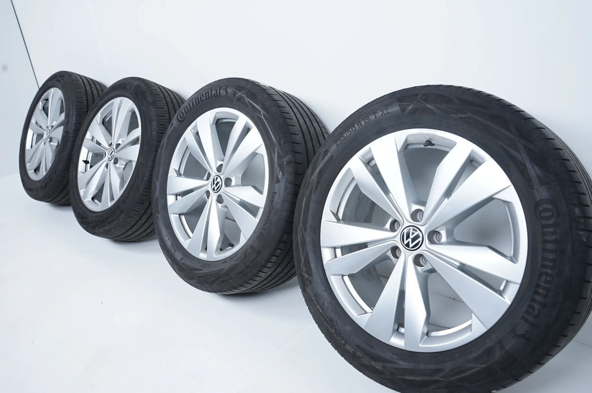VW Volkswagen ID4 E2 Summer Wheels Summer Tires 19 Inch Detailansicht 7