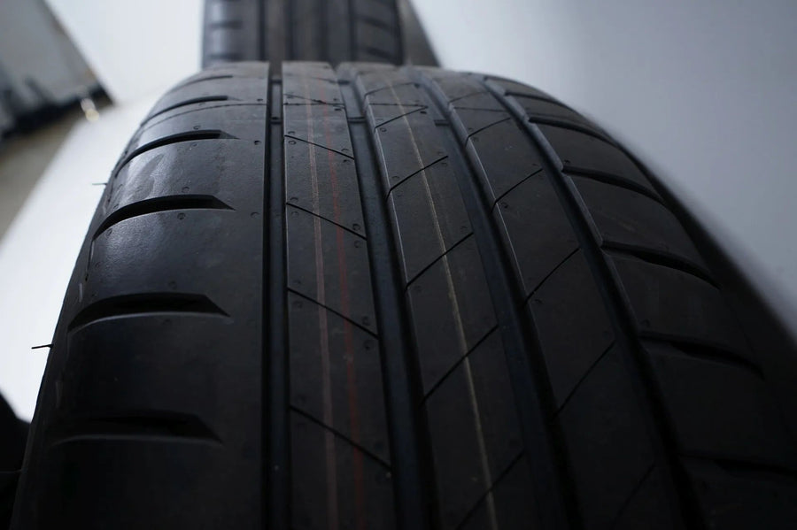 Mercedes EQA EQB H243 X243 AMG summer wheels 235 50 19 inch