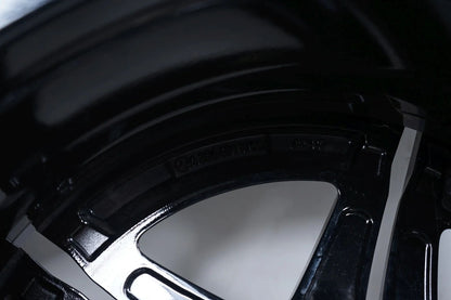 Mercedes C Class W206 summer tires, summer wheels AMG 18 inch