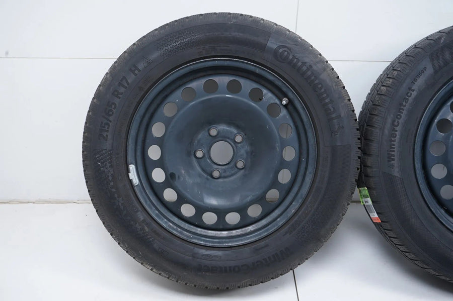Pneus/jantes hiver Audi Q3 83A F3 215/65/17 pouces