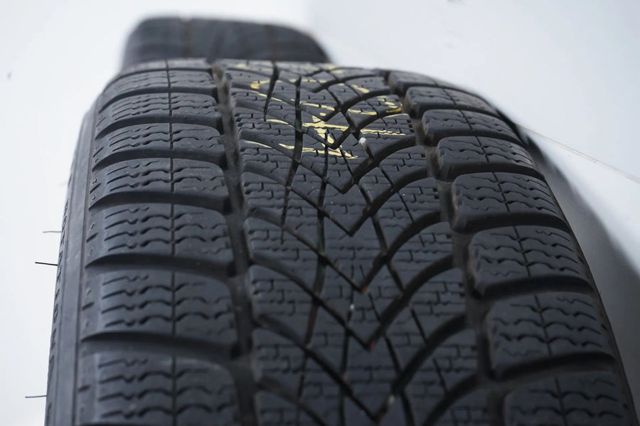 Mini Electric Power F56 winter tires/wheels 205/45/17 inch 737