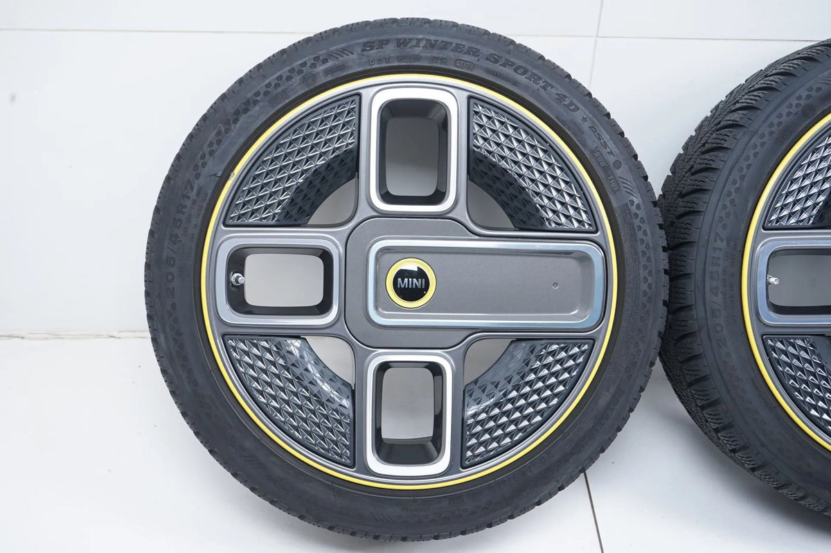 Mini Electric Power F56 winter tires/wheels 205/45/17 inch 737 Detailansicht 3