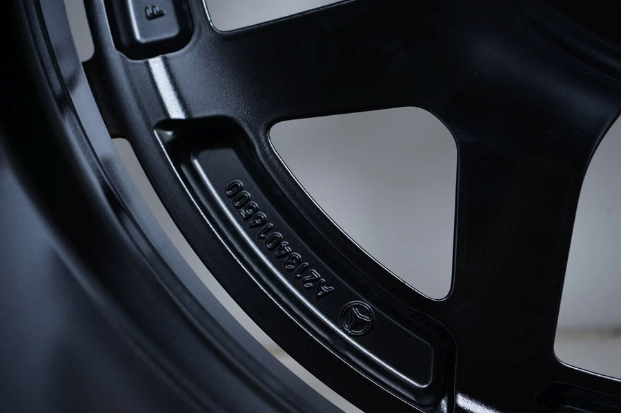NEW Mercedes E-Class W213 Winter Wheels Winter Tires 19 Inch